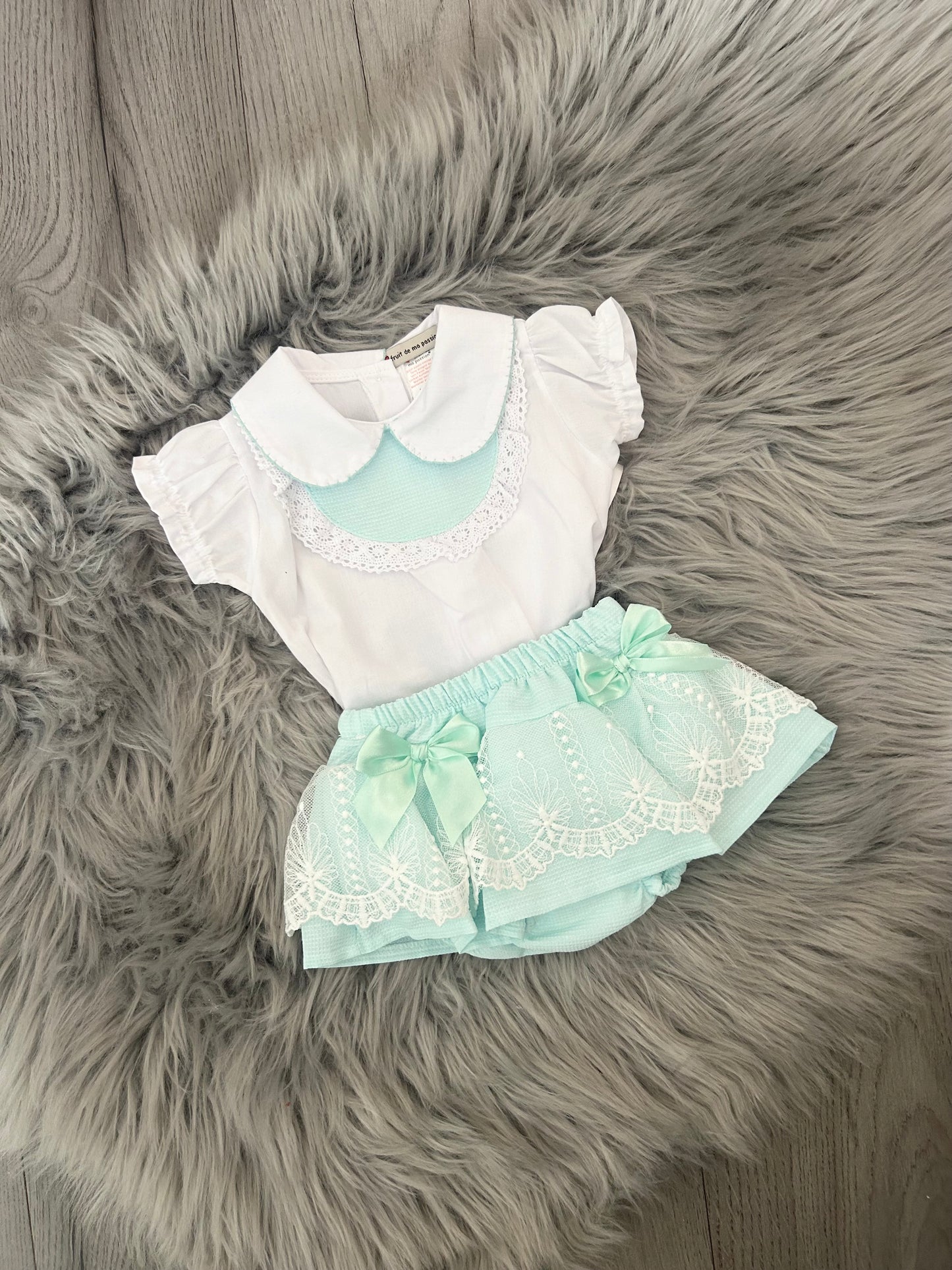 Blouse & lace jam pants